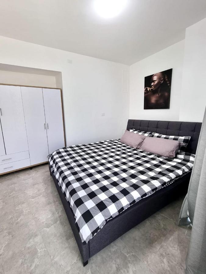 Sima Suite Asjdod Buitenkant foto