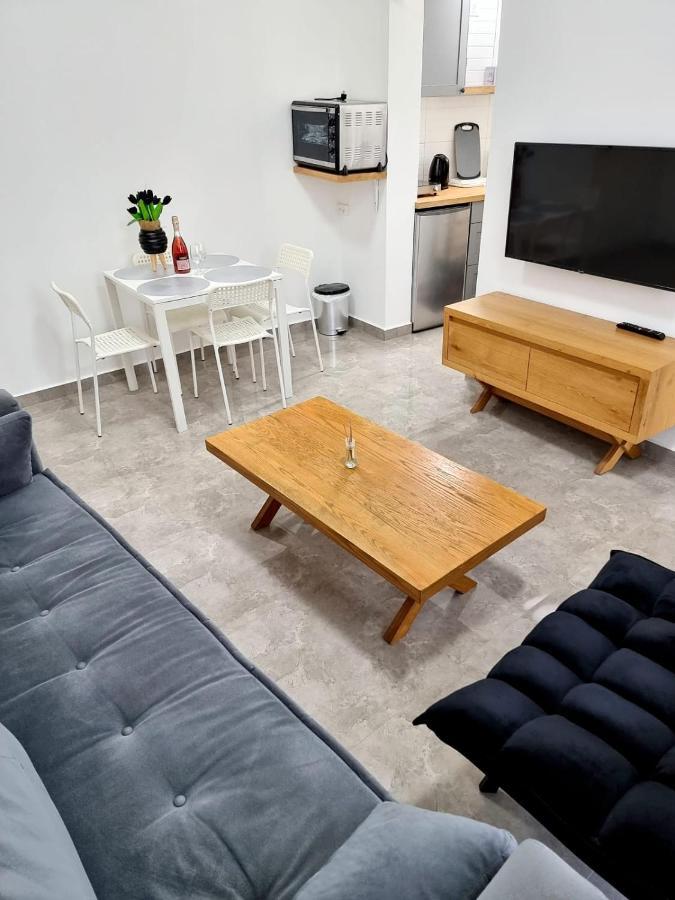 Sima Suite Asjdod Buitenkant foto
